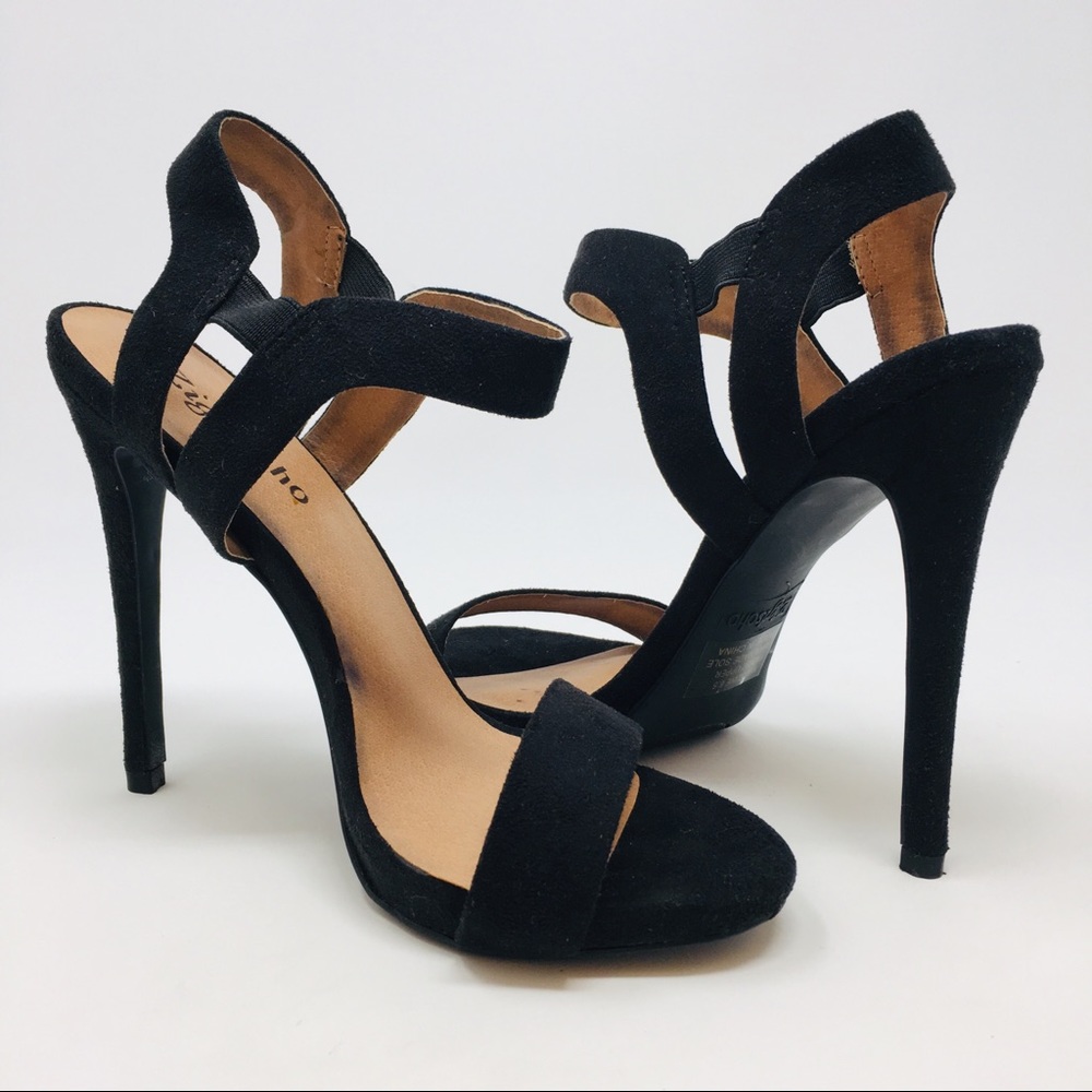 Zigi Soho 6.5 Black Strappy Heels Stilettos